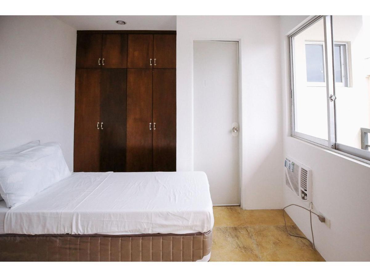 Oyo 789 Abn Residences บาโคลอด ภายนอก รูปภาพ